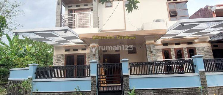 Dijual Rumah Bagus, SHM Semi Furnished di Kompleks Exclusive Bima 1