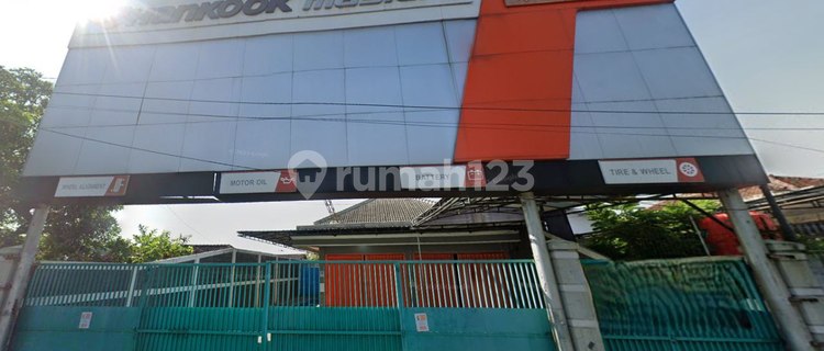 Shop House &#43; Warehouse on Jalan Raya Sawunggaling, Bojonegoro Prime Location 1