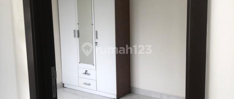 Rumah Bagus 2 Lantai di lavon pasar kemis cikupa 1