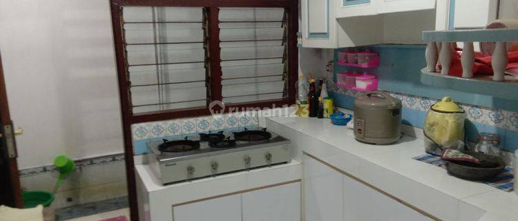 Rumah siap huni Bagus semi furnished 2 Lantai di kepu 1