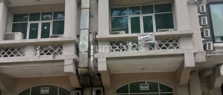 For Rent: 4-Storey Connected Shophouse in Permata Seayan 1