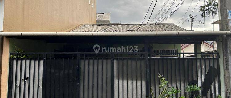 Dijual Rumah 1 Lantai Dekat Kampus Uin Ciputat 1