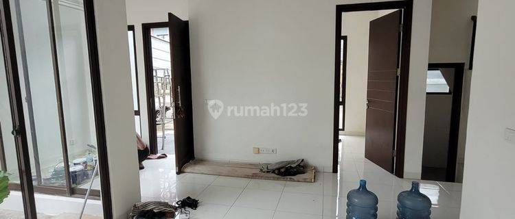 Disewakan Rumah 2 lantai di Cluster Avani, BSD 1