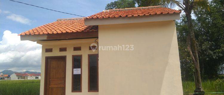 Rumah baru cuma 100 juta'an di Batujajar  1