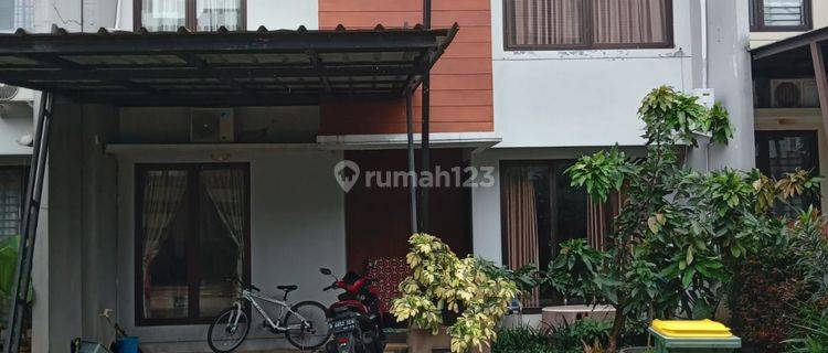 Rumah Menarik Dalam Komplek Perumahan 1