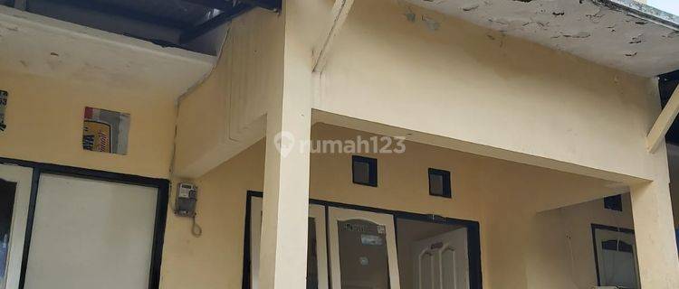 Disewakan Cepat Rumah Siap Huni Lokasi Di Permata Safira Surabaya KT 1