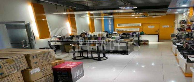 Kantor di Kopo Dengan Bangunan Yang Bersih Dan Bagus  1
