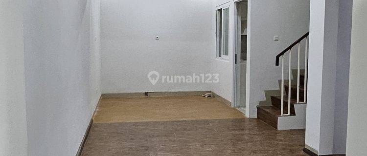 Rumah Kontrakan Bagus Semi Furnished di Ciputat, Tangerang Selatan 1