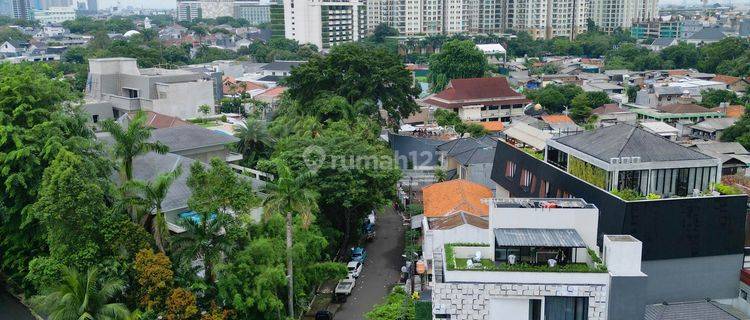 Rumah Butuh Renovasi Unfurnished SHM di Kebayoran Baru, Jakarta Selatan 1