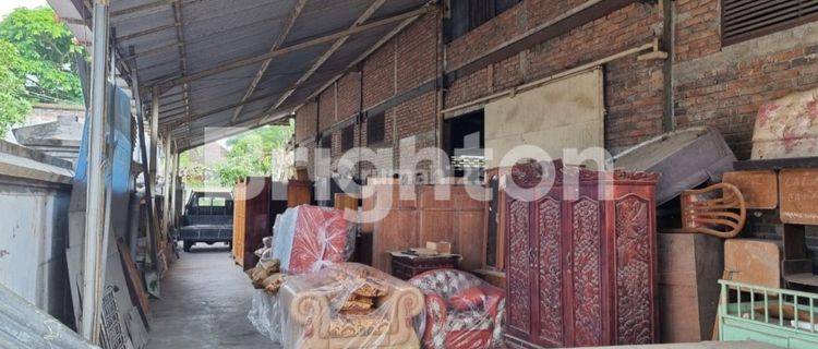 Gudang Besar 2 Lantai Di Tabanan 1