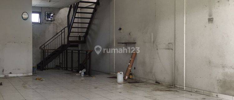 Ruko dijual 135 m 2 lantai Mekar wangi Bandung  1