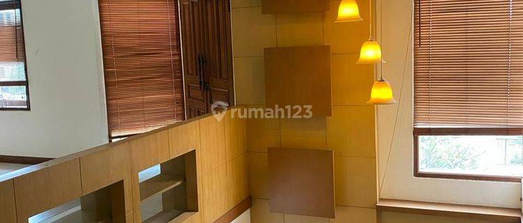 Disewakan rumah full furnished di Setra duta  1