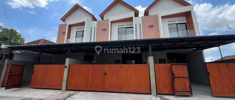 RUMAH BARU MODERN MINIMALIS DI TENGAH KOTA DEKAT RS SANGLAH DAN KAMPUS UNUD DPS BALI 1