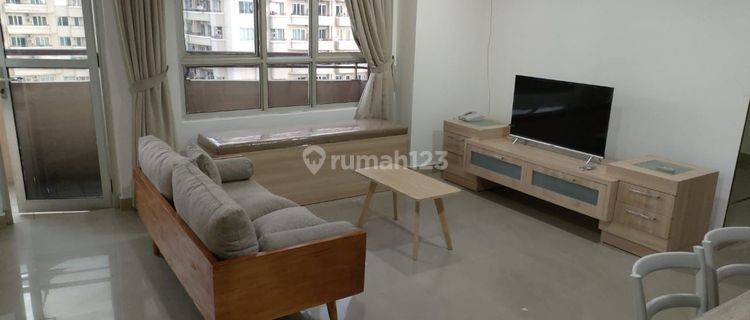 Apartemen Paladian Park Furnished Luas 110 Meter Lantai Sedang Di Kelapa Gading,jakarta Utara 1