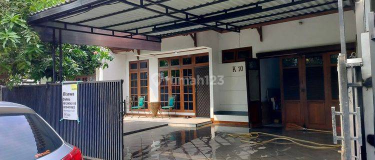 Rumah 2 lnt kompleks kluster dan dekat Jalan utama 1