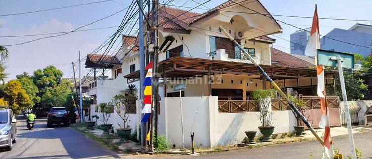 Rumah Huk 2 Lnt Lebar 10 Meter Bisa Semi Kntr 1