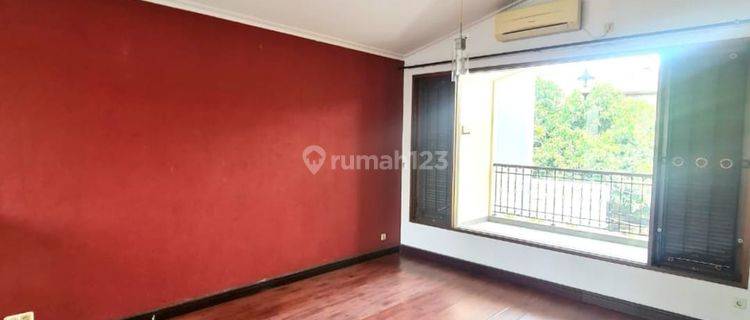 Rumah Bagus Dekat Masjid Dan Strategis, Sudah SHM di Bintaro Sektor 9 1