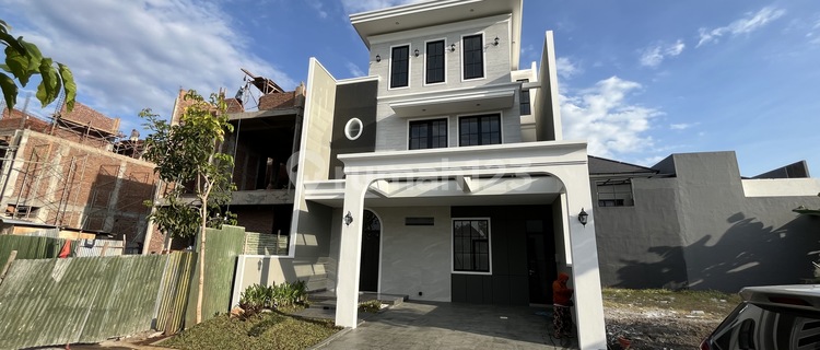 Private Balcony Di Cluster Terfavorit Citralanf Mk-Yt Baru 1