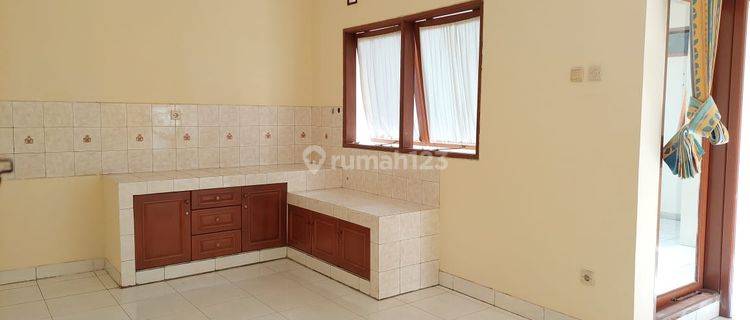 Rumah Lembang Setiabudi Regency Nyaman Asri 1