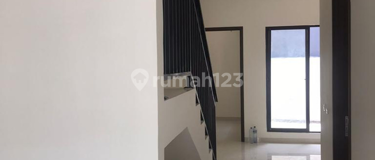 Dijual / Disewakan Rumah Premier Tanjung Bunga 1