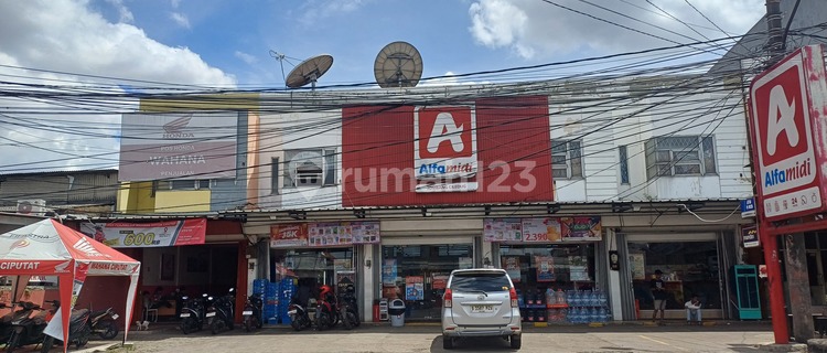 4-Unit Connected Shophouse in a Prime Location at Pondok Aren, Tangerang 1