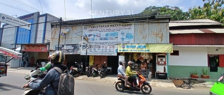 Gunung Batu Bogor Main Road Kiosk 1