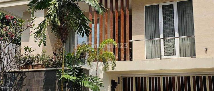 Rumah Siap Huni di Cluster Kemang Dengan Swimming Pool 1