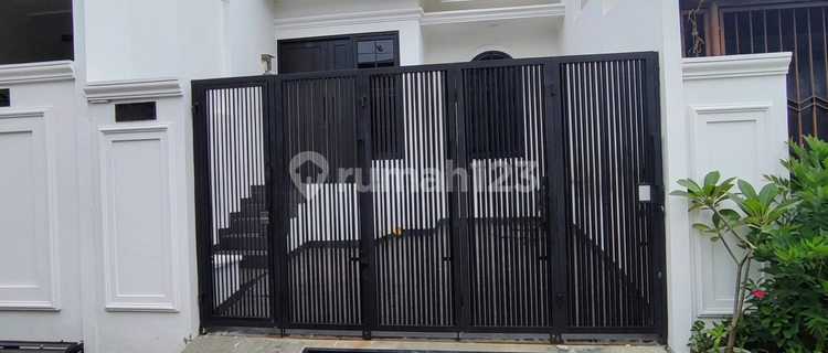 Beautiful Modern Minimalist House in Tanahmas Semarang New Building 1