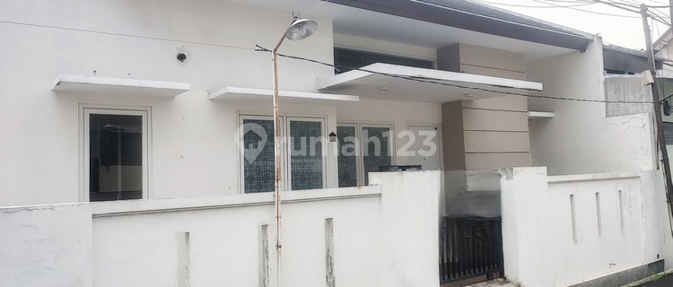 Rumah Siap Pakai Minimalis Modern Tanahmas Tengah Kota Semarang 1