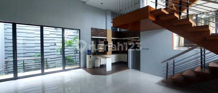 Rumah Mewah Minimalis Modern Gajahmungkur Semarang 1