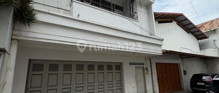 Warehouse + House in Wotgandul, Pecinan Kranggan Area, Semarang 1