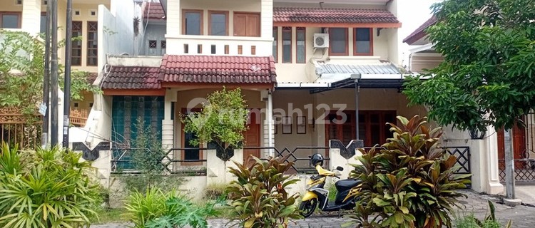 House in Taman Griya Indah Housing Complex Location Near Mirota Godean 1