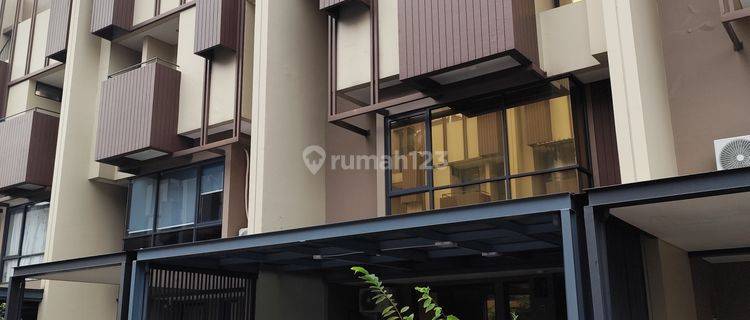 Rumah Cantik 4 Lt Design Interior di Tabebuya Bsd City Tangerang L2 240304 1