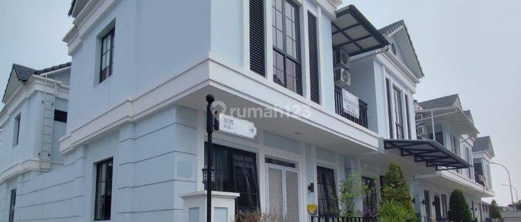 Rumah 3 LT Semi furnished di Lavon 2 Montana Tangerang L2-240297 1