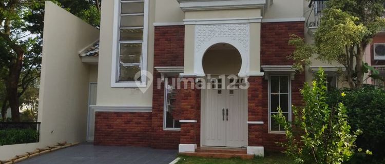 For Sale Ready-to-Occupy House in Alicante Cluster Gading Serpong 1