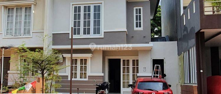 Disewakan rumah bagus siap huni 2 lantai cluster kota wisata 1