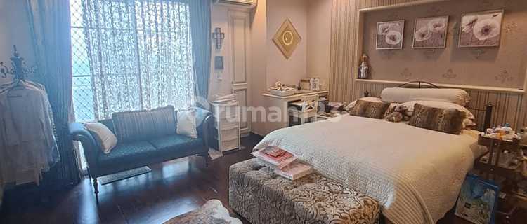 Belleza 4 Bed Room Siap Huni Service Area Included 1