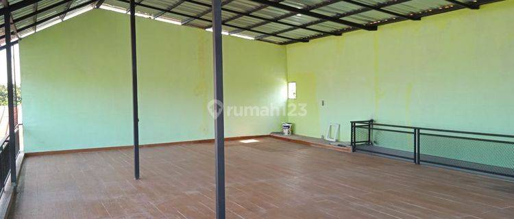 Disewakan Bangunan Komersil 2 Lantai Siap Pakai di Ciomas Bogor 1