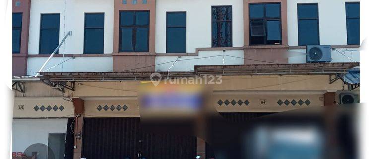 Ruko 2.5 Lantai Parkiran Luas Cocok Untuk Kantor Gudang 1