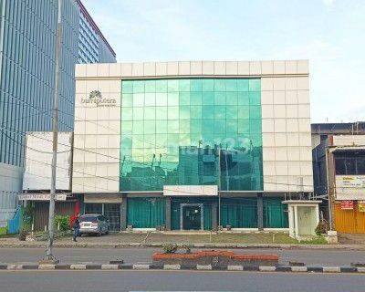 Dijual gedung kantor eks bumiputera jl sudirman kota palembang 1