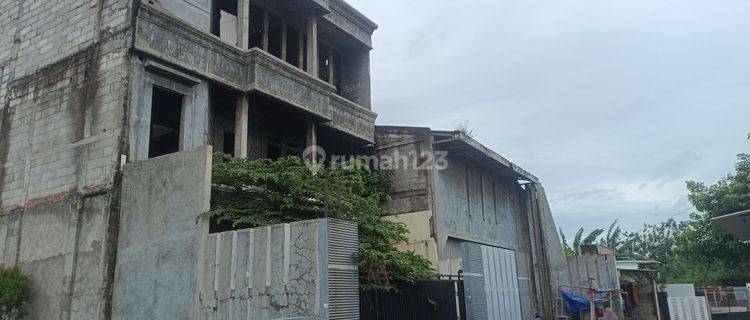 Rumah Gandeng Gudang Yg Setrategis Di jatiwarna 1