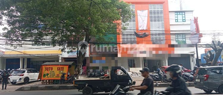 3-Story Shop House, Ciledug Main Road, Spacious Parking 1