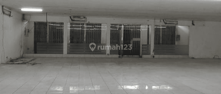 Disewakan Tempat Usaha Lokasi Strategis Kebon Jeruk Jakarta Barat 1