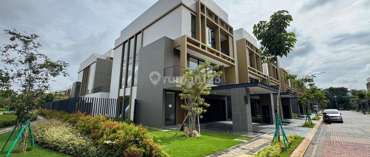 DIJUAL RUMAH MEWAH Cluster Enchante BSD City  1