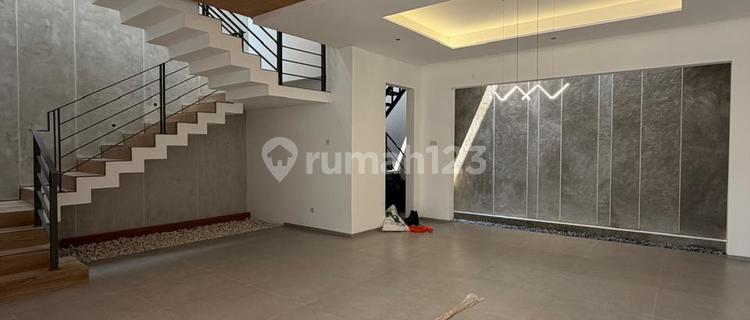 Modern Minimalist Brand New House in Alam Sutera 1