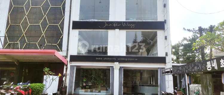 4-Story Shop House for Rent on Pajajaran Main Road, Bogor City. 1