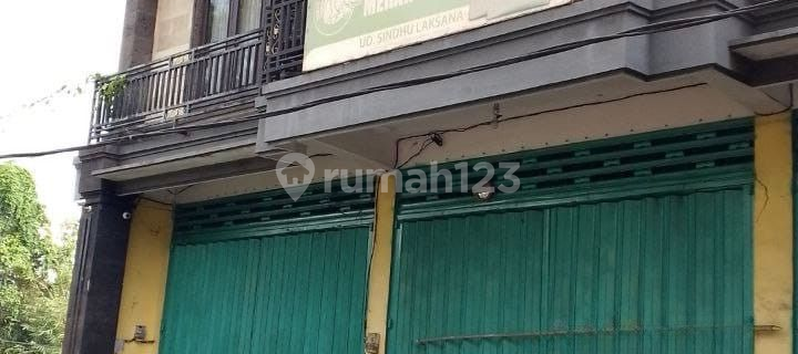 Strategic Shophouse on Goa Gajah Main Road, Gianyar - Busy Location & High Business Potential! 1