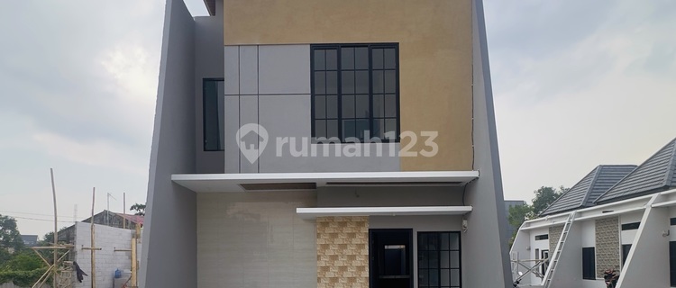 House in Makassar Near Panakukkang Mall Makassar 1