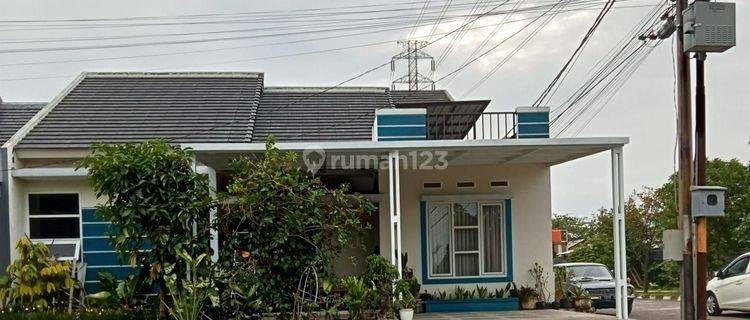 Rumah Minimalis Modern Dan Nyaman Dalam Komplek Di Cisaranten Kulon Onegate
 1