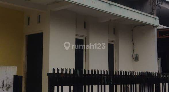 Dijual Rumah Siap Huni Dalam Perumahan Dumai Madiun Kota 1
